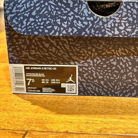 Jordan 3 Denim - Picture 1 of 6